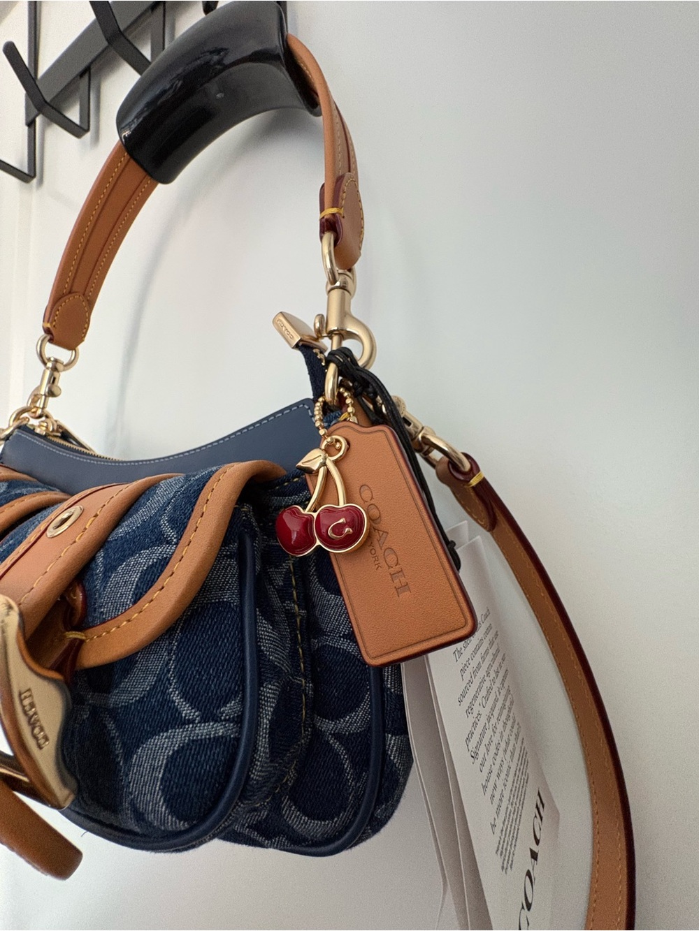 Coach Outlet Signature Denim Ashton Shoulder Bag - Picture 8 of 12